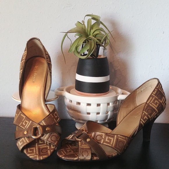 Liz Claiborne Shoes - Liz Claiborne Flex sz8 3" inch Heels